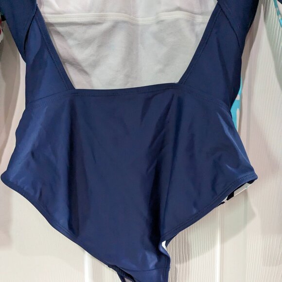 US Polo Assn. Women's Floral Long Sleeve Swimsuit, Navy, Size M (7-9), Tie Back - Picture 8 of 16